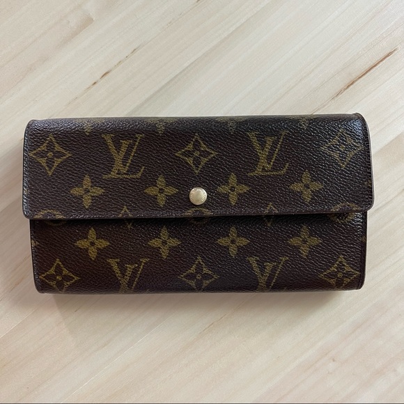Louis Vuitton Handbags - Louis Vuitton Monogram Canvas Portefeiulle Sarah Long Bifold Wallet
